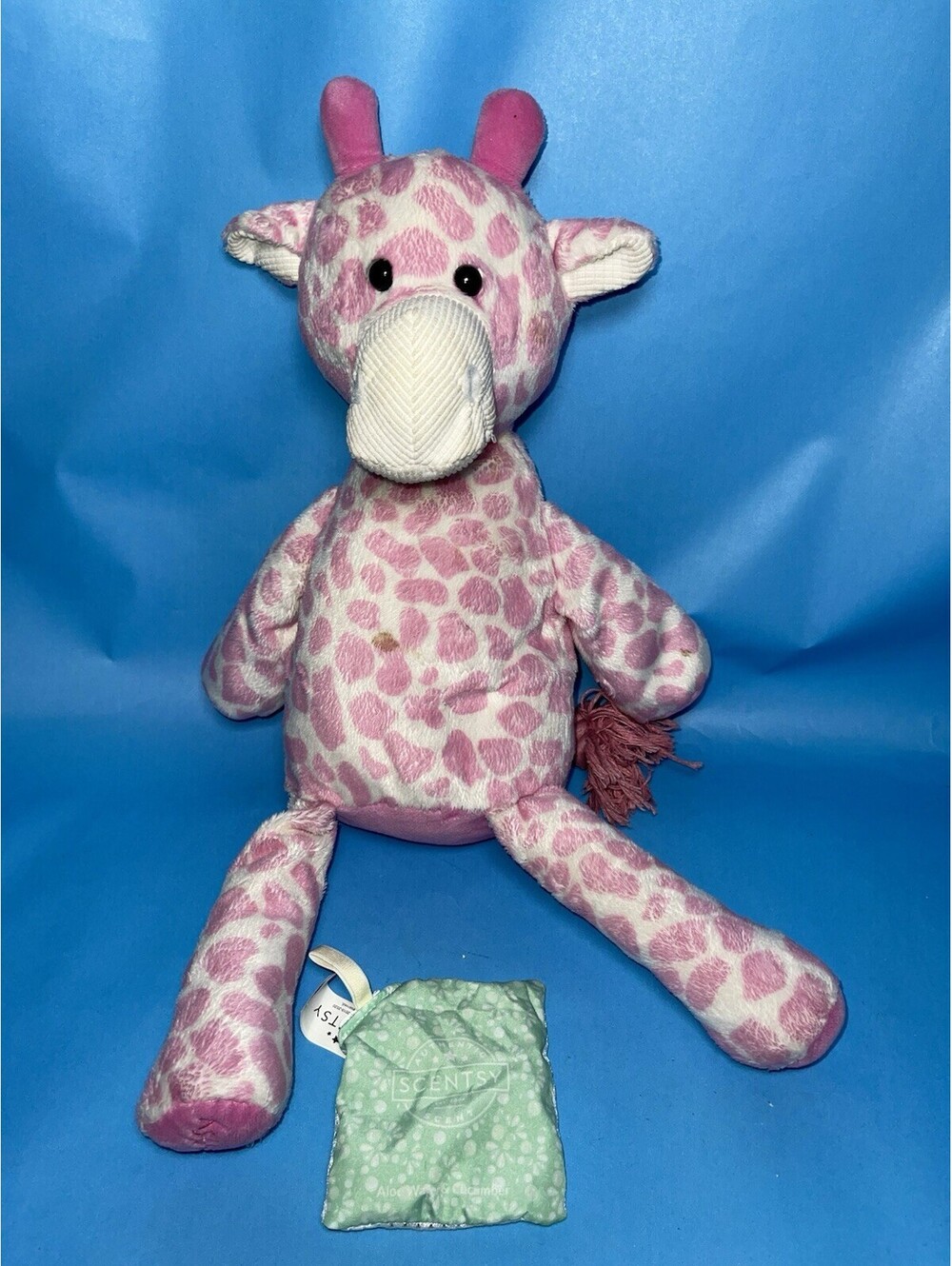 Scentsy Buddy Pink Giraffe Plush Stuffed Animal w/ Aloe Water Cucumber Scent